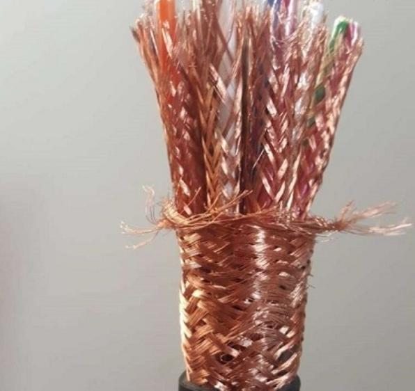 計(jì)算機(jī)電纜ZRC-DJF4PF4P-4*2*1.5